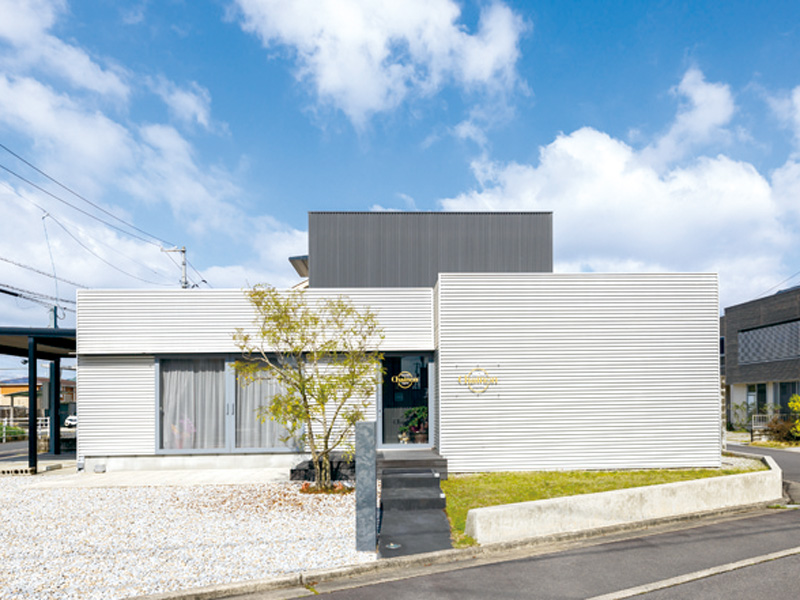 脱毛しながら美肌になれるサロンがOPEN！