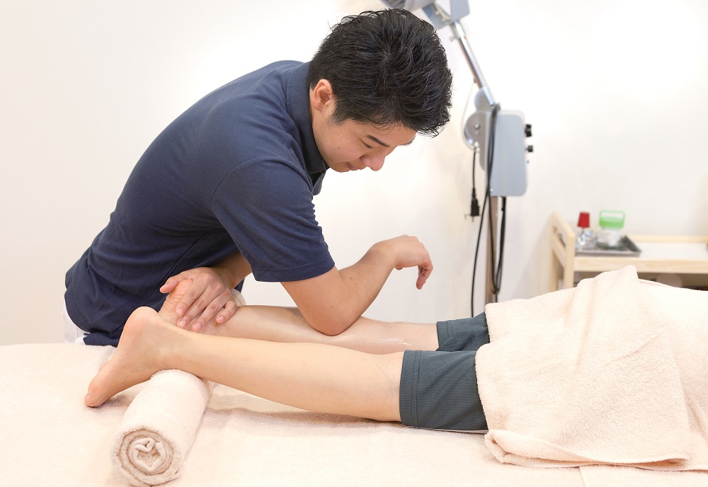 スポーツオイルマッサージ施術院「土日も施術を受けられる！スポーツ専門の治療院ついに開院♪」