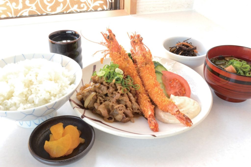 『しゃぶしゃぶ・焼肉 正岡本店』老舗精肉店ならではの上質な肉をリーズナブルに味わう欲張りランチ