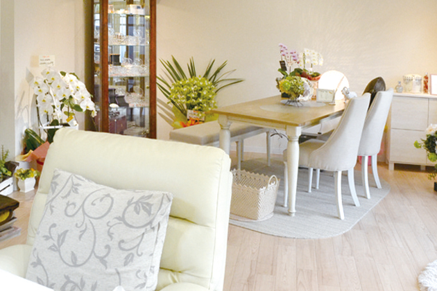 『eau de vie』付け外しが自由自在！次世代のネイルチップが話題