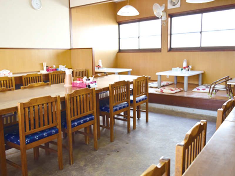 地元民から愛されるうどん屋が待望のリニューアルOPEN！