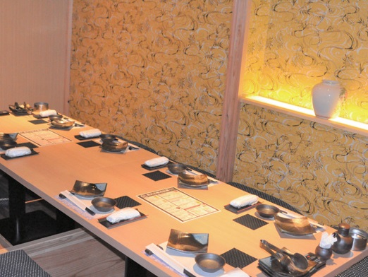 『北海道 魚均 高松店』北海道から直送！とれたての魚貝を食い尽くせ！