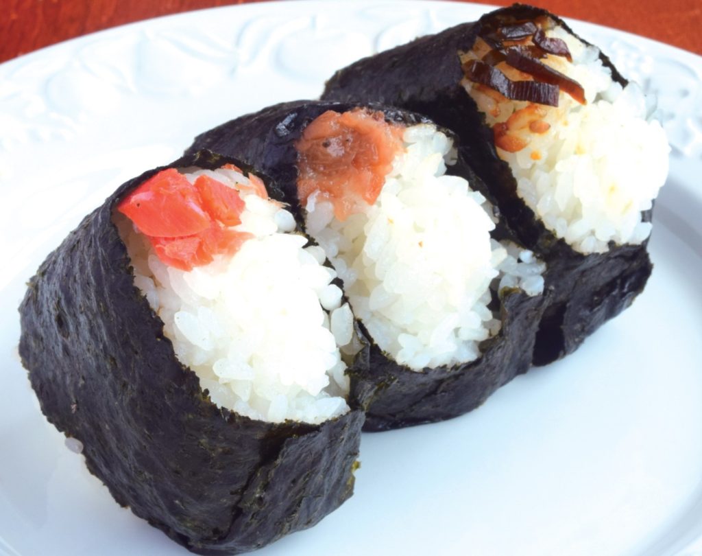 『穴吹米穀店』体に優しい「特別栽培米」を使用！お米屋さんの手作りおにぎりを頬張ろう