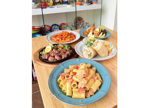 『EFES Cafe & Restaurant エフェス カフェ＆レストラン』お子様連れでもゆっくり過ごせるトルコ料理のお店