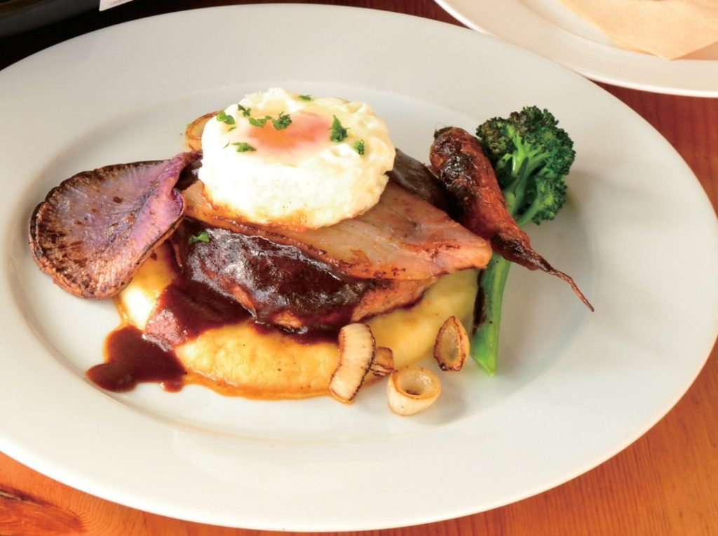 『KITCHEN　EUREKA』シェフの感性が冴えた魅惑の一皿をスタイリッシュな雰囲気で堪能