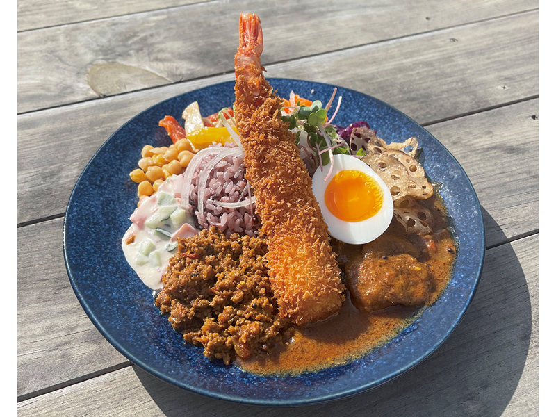 高松の街中に進出！進化を遂げた『包トラトラ』の2スポットに注目