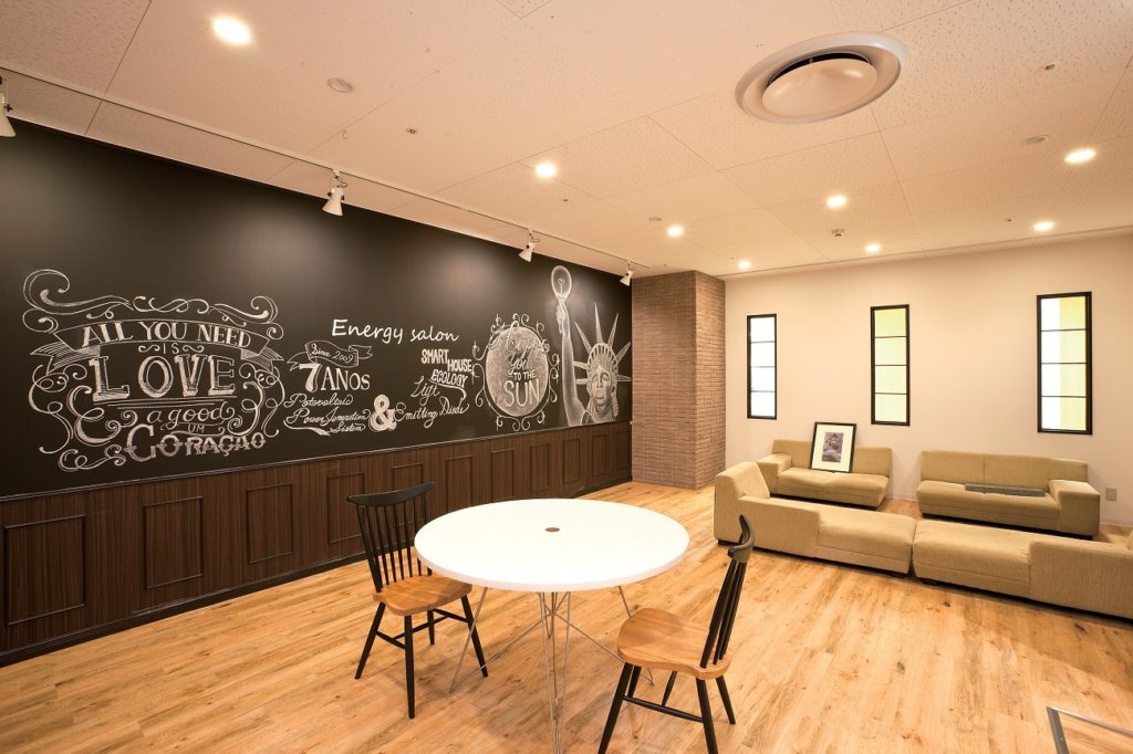 瓦町FLAG9階！無料休憩・レンタルスペース