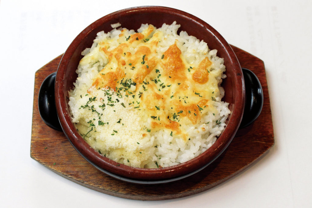 『拉麺ひらり』やみつきになるオンリーワンの一杯！トマトの濃厚でまろやかな味わいに舌鼓