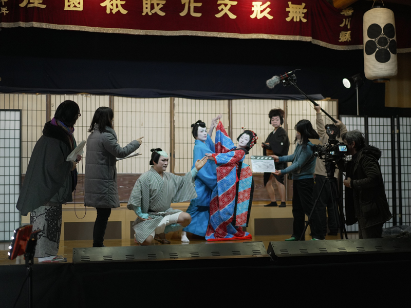 終了しました。開催中〜3月30日（土）映画「スクエアダンス」