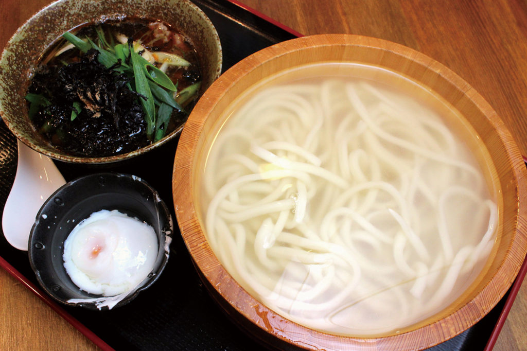 女性にも大好評な落ち着いた雰囲気の店内も魅力！