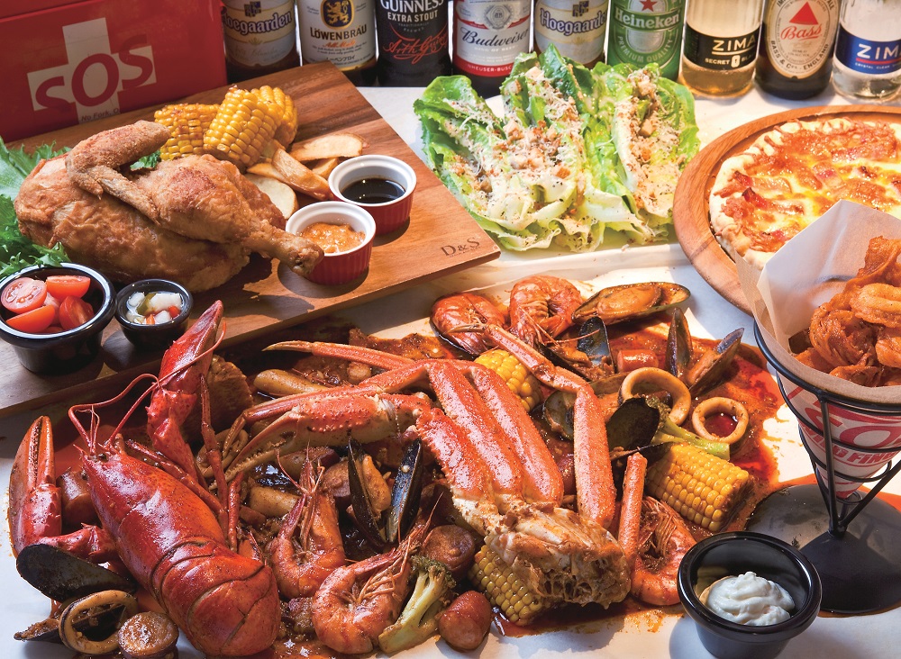 『WILD FINGER SOS』ハマる人続出！「SOS」の手掴みシーフード