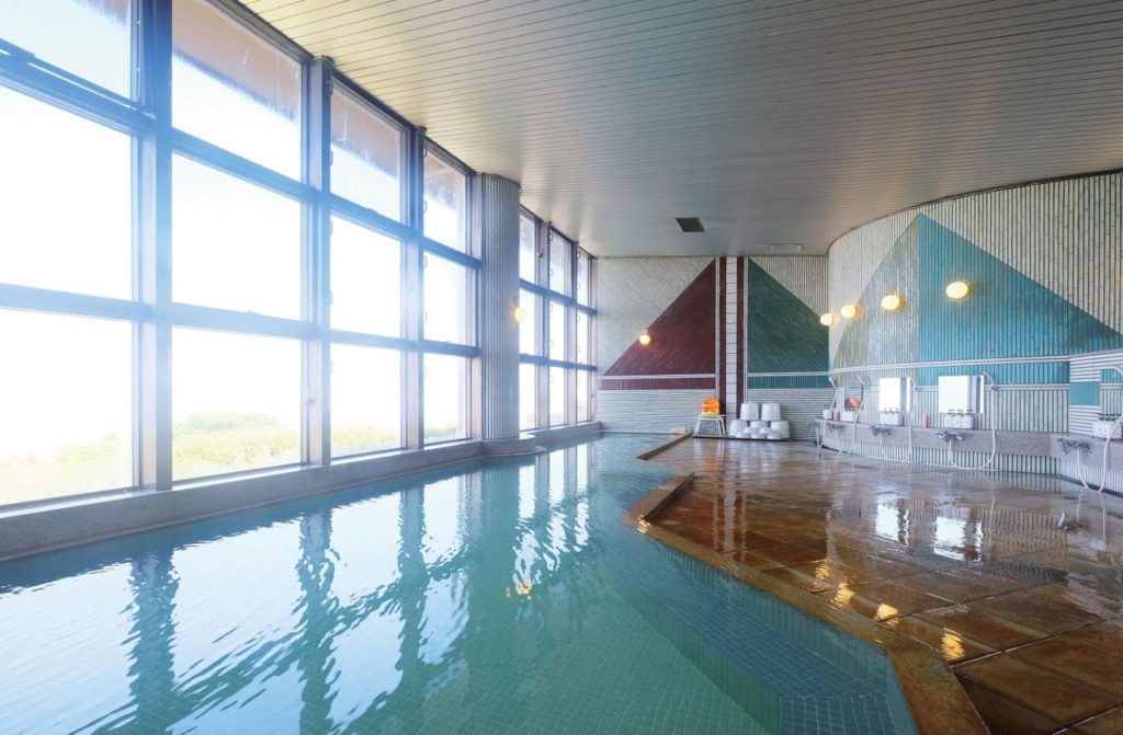 近場にあった絶景＆天然温泉！『白峰温泉 ニューサンピア坂出』