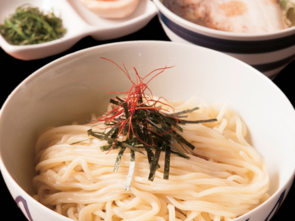 『黄昏タンデム』天然素材をたっぷり使用！！魚介の旨味が凝縮した”うおむれ”つけ麺