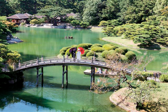 『Wedding Season』お好きなスポットでロケーション撮影！（県内ロケ費無料！） アルバム10ページ+データ付！！ 好評受付中♪