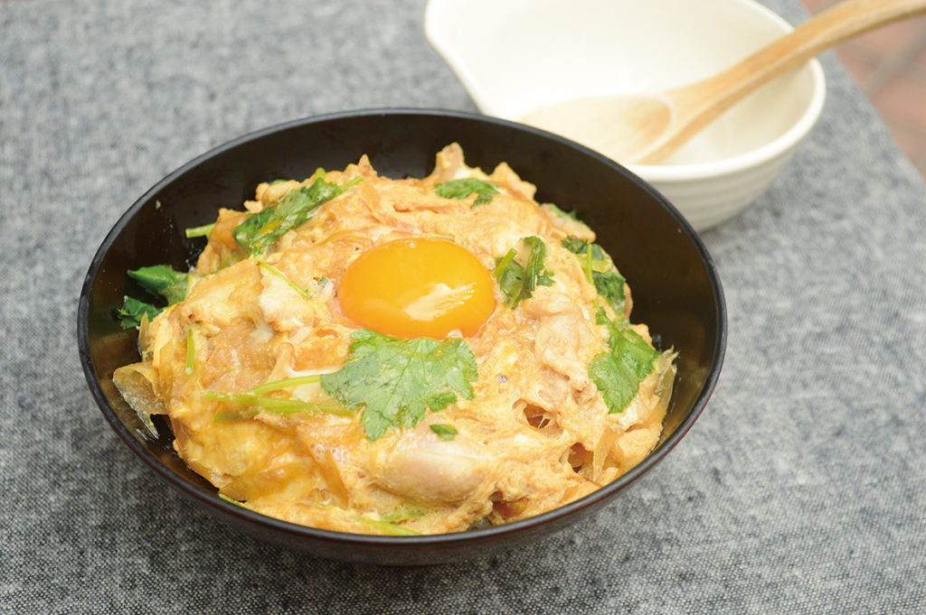 楽味鶏を使用した、美味しい焼鳥と鶏料理が味わえるこちら