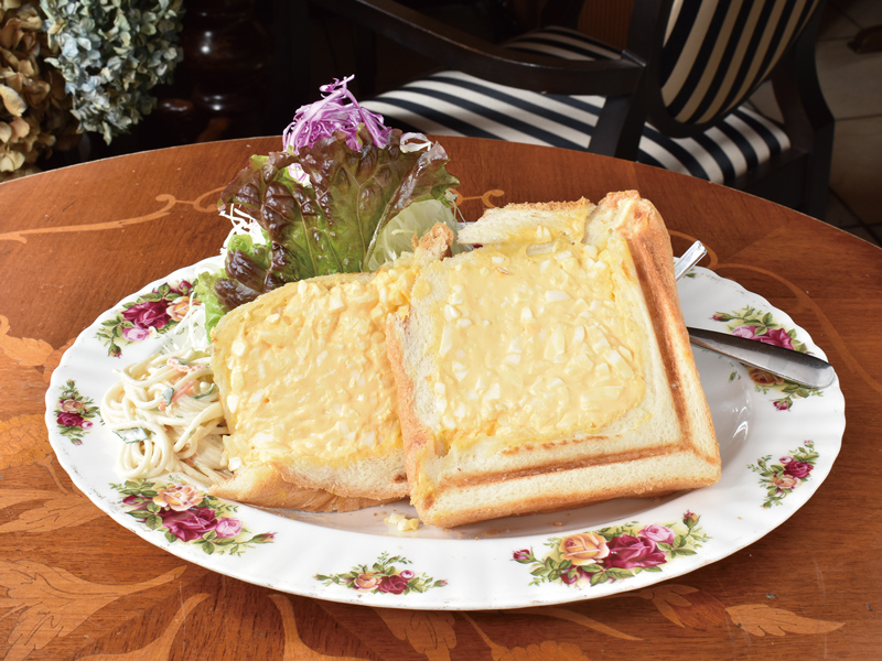 『珈琲美人 文月』先代からの想いを受け継いでリフレッシュオープンした名喫茶【香川県高松市木太町】