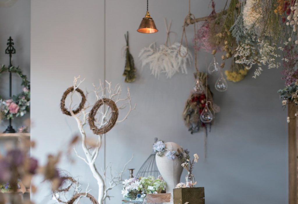 ブライダル・雑貨・フラワーを扱う女性ゴコロをくすぐる複合SHOP♪