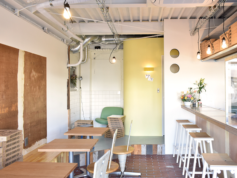 『GOODLUCK GRANDPA PIZZA　グッドラック グランパピザ』丸亀の街を見守った不動産屋がピザ屋として再び“人の集まる場所”に【香川県丸亀市浜町】