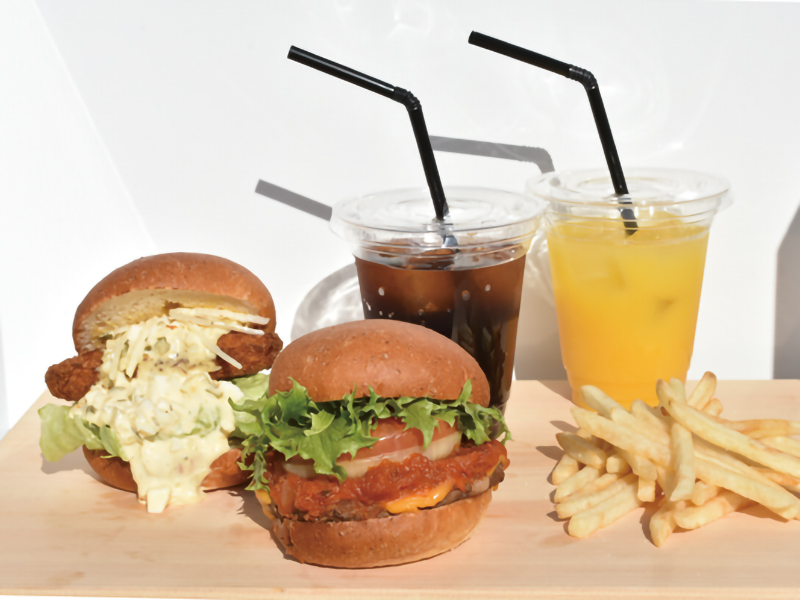 ふらっと立ち寄れるキッチンカーが登場！