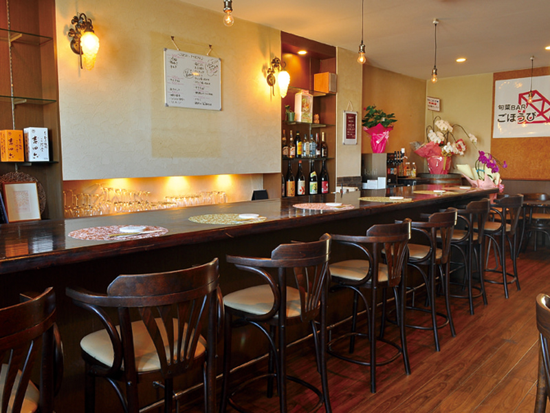 海が見える素敵なBarでご褒美のようなひと時を