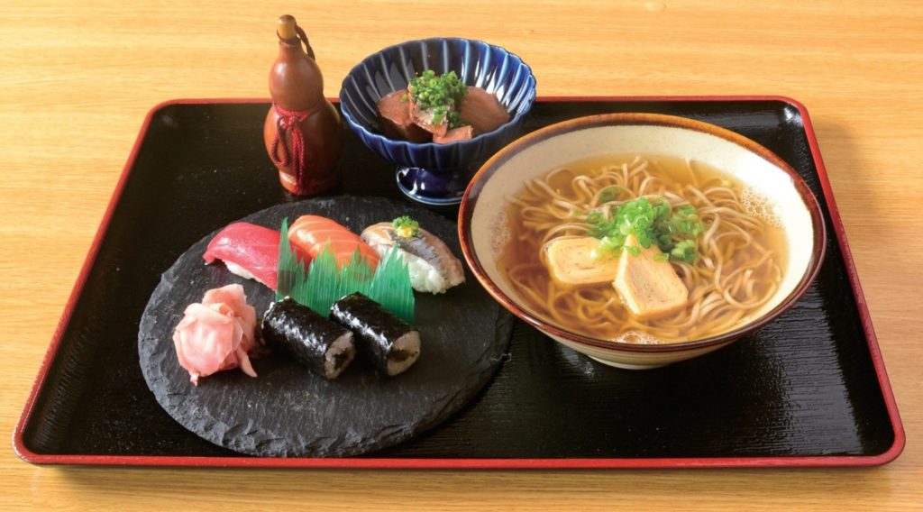 繊細で丁寧な手仕事を堪能！女性板前が織り成す寿司ランチ