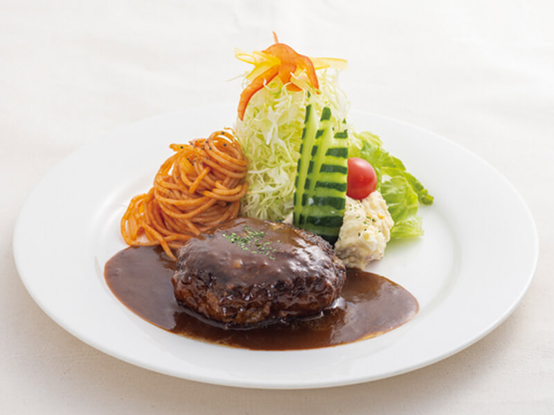 人気洋食店が新天地で待望の営業再開！