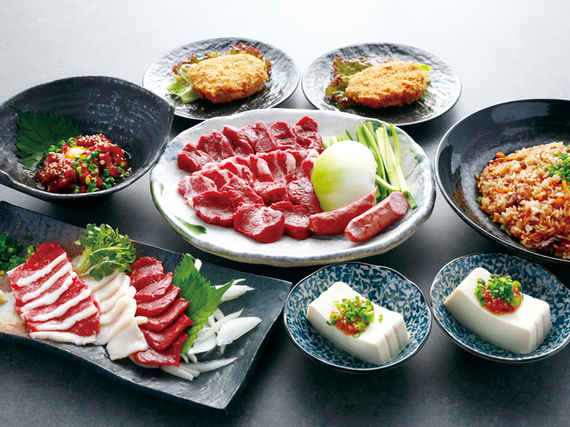 『馬肉料理専門 波津馬 古馬場店』本場・熊本から仕入れる新鮮な馬肉を使った馬肉料理に舌鼓【香川県高松市古馬場町】