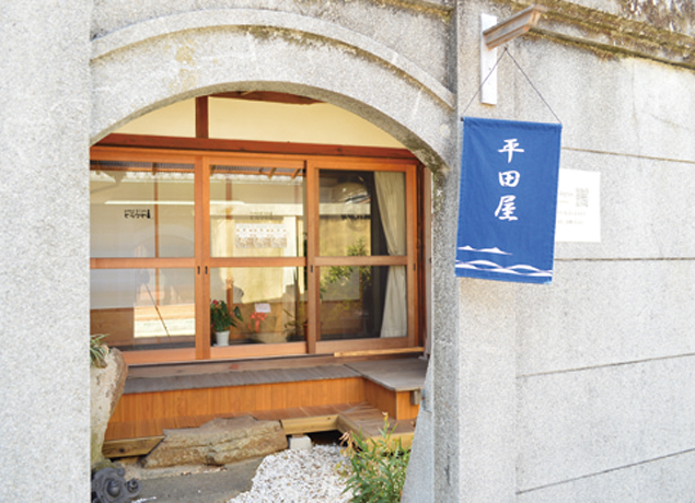 『Animal&cafe ヒラタヤ』週末のみ営業のエキゾチックアニマルカフェが三豊にOPEN！