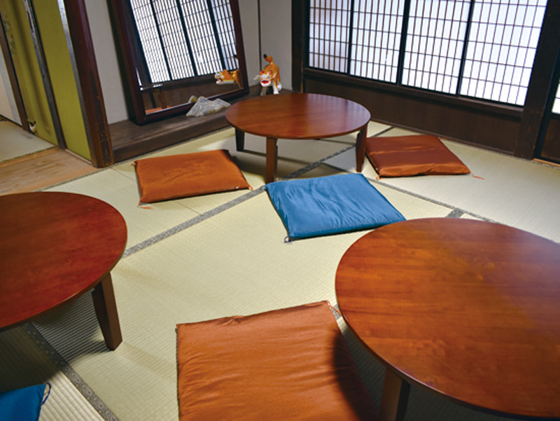 レトロな瀬戸内古街を暮らすように楽しむ宿