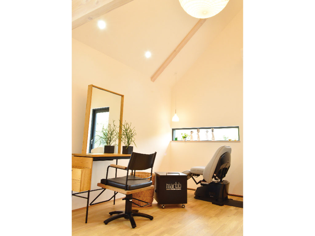 時間を忘れて過ごせる隠れ家サロンがOPEN！『Hygge』