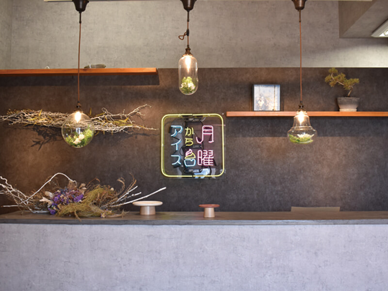 車内で楽しむ夜パフェ専門店がOPEN！