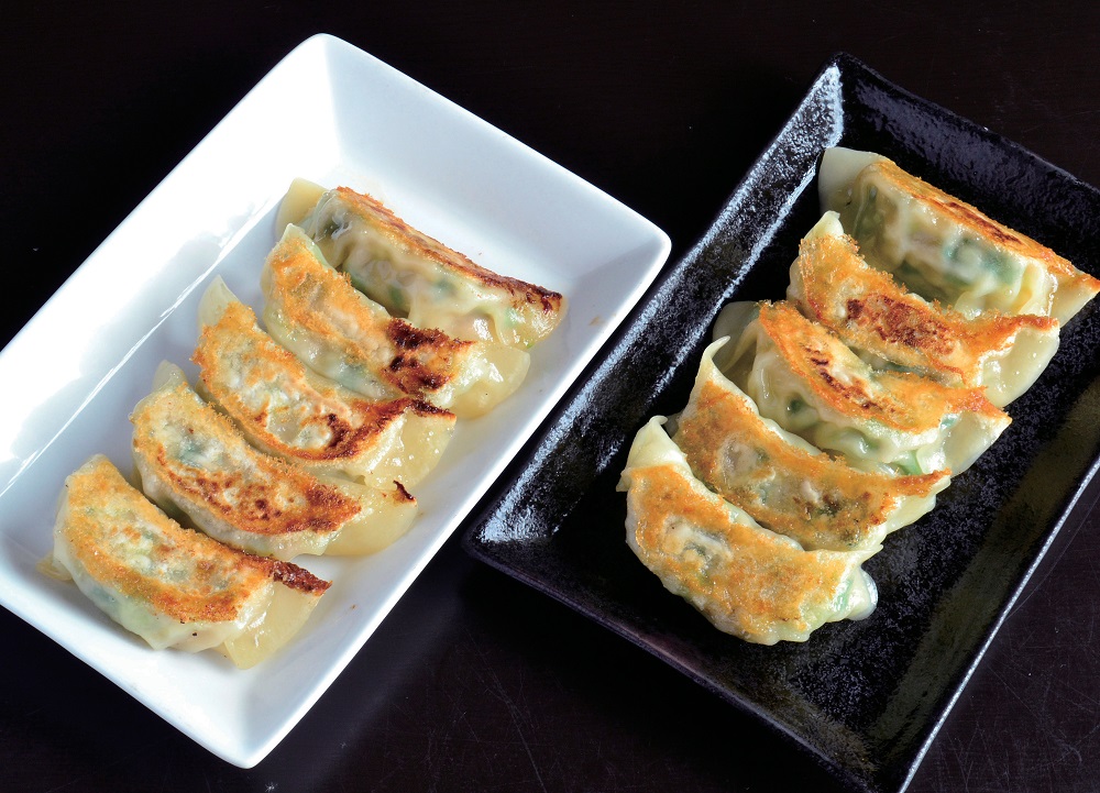 『池まる餃子』溢れる肉汁と大葉の香りで食欲増進！　餃子をこよなく愛する店主自慢の逸品