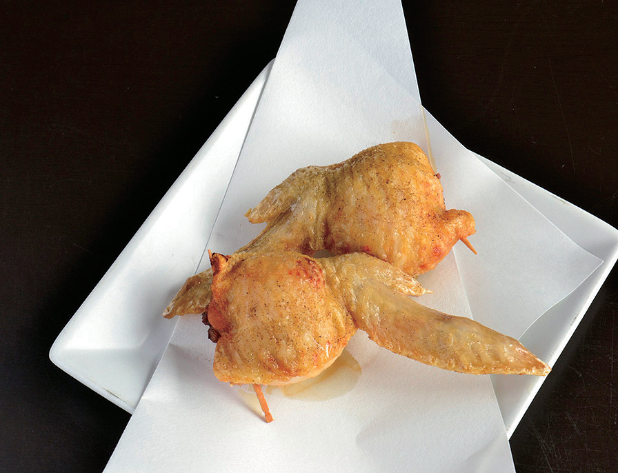 『池まる餃子』溢れる肉汁と大葉の香りで食欲増進！　餃子をこよなく愛する店主自慢の逸品