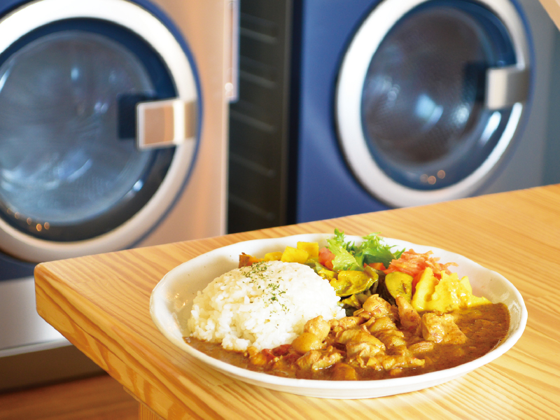 『-ito-』人々が集い過ごす新しいスタイルのランドリーカフェが誕生！