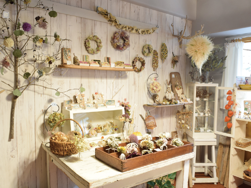 自然素材を使ったインテリア雑貨『cocovani atliershop&work shop』