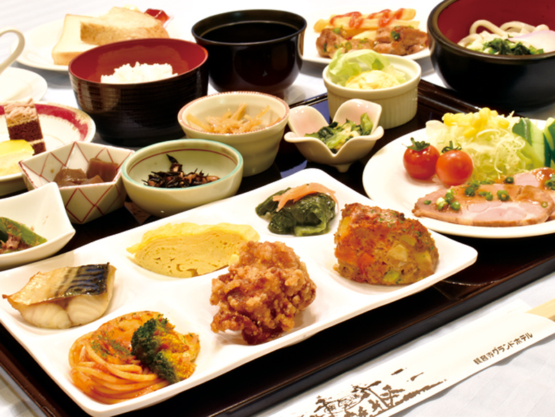 老若男女が楽しめる地産地消バイキング