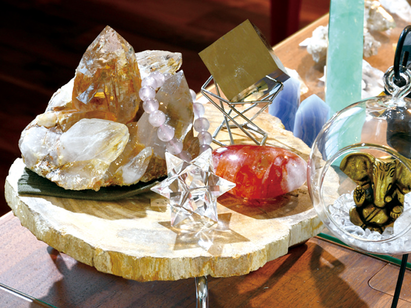 『天然石のおみせ Jupiter　ジュピター』水晶など多彩な天然石が揃う店【香川県高松市出作町】