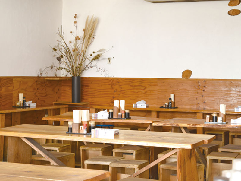 活気あふれる新進気鋭のうどん店がOPEN