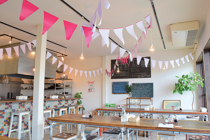 『うどんや　カマ喜ｒｉ』釜玉×ぶっかけダシの今までになかった人気メニュー！！