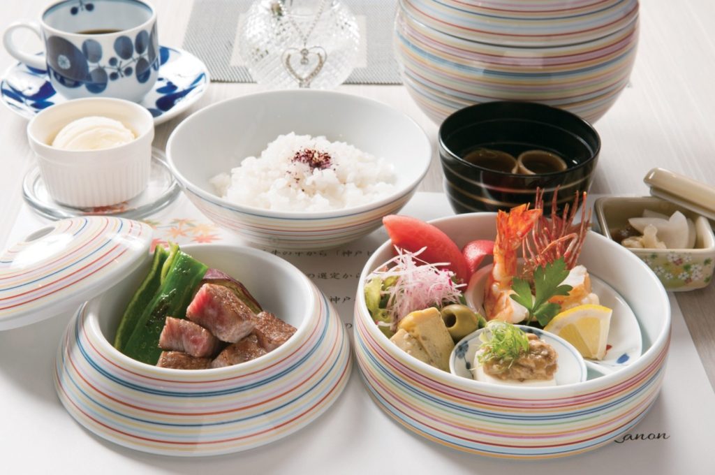 『ＫＯＢＥ　ＢＥＥＦ　香音』穏やかな時が流れる空間で極上の神戸牛をじっくり味わう贅沢