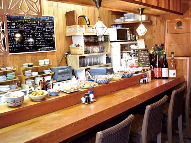 『うちごはん 花りん』アットホームな雰囲気のなか食べるうちごはん【香川県高松市瓦町】