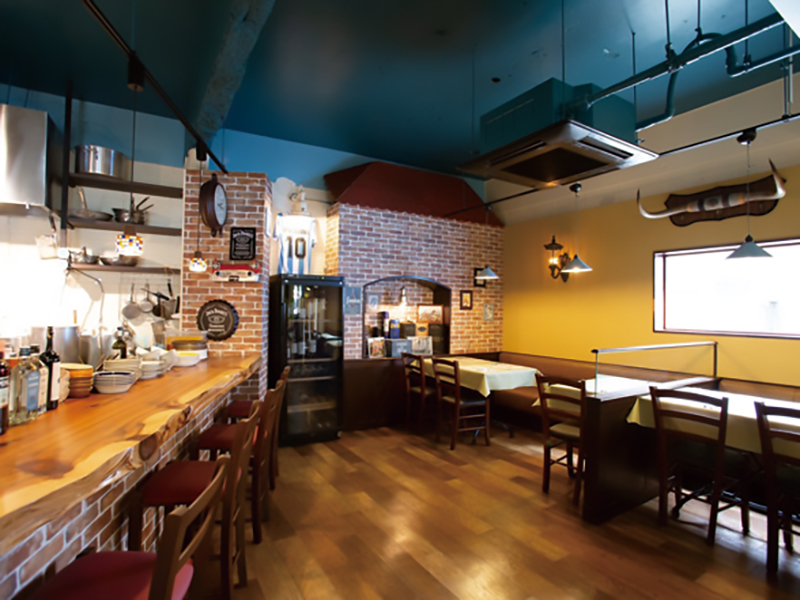 四国の食材を使用したイタロアメリカーナレストラン