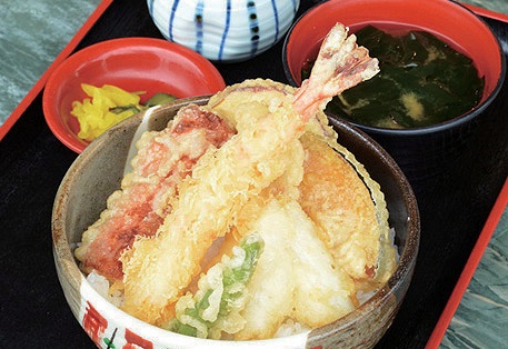 『回転寿司 ここも 春日店』本当に美味しいお寿司が 食べたいときに重宝する一軒