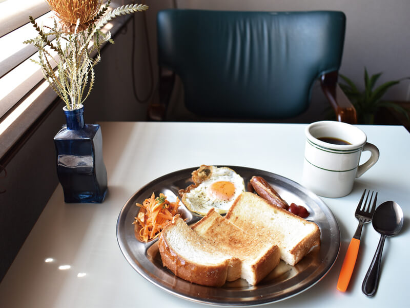 様々なカルチャーが入り混じる塩上町に誕生したニュースポット