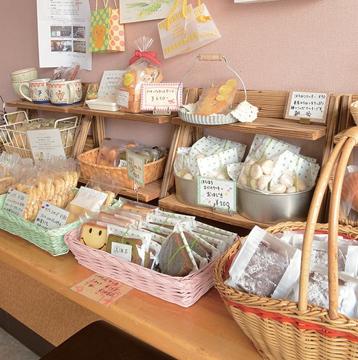 焼き菓子の魅力に魅了された店主が作る手作りお菓子でほっと一息