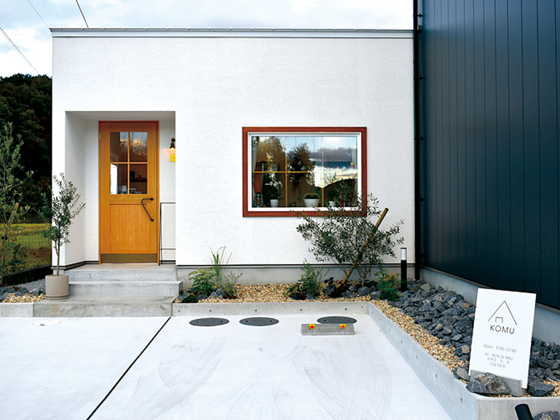 『KOMU　コム』家族でオシャレを楽しめるヘアサロン【香川県東かがわ市水主】