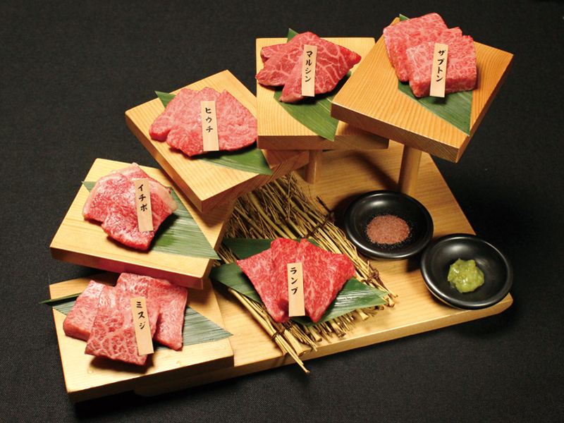 「オリーブ牛」が堪能できる全室個室の焼肉店