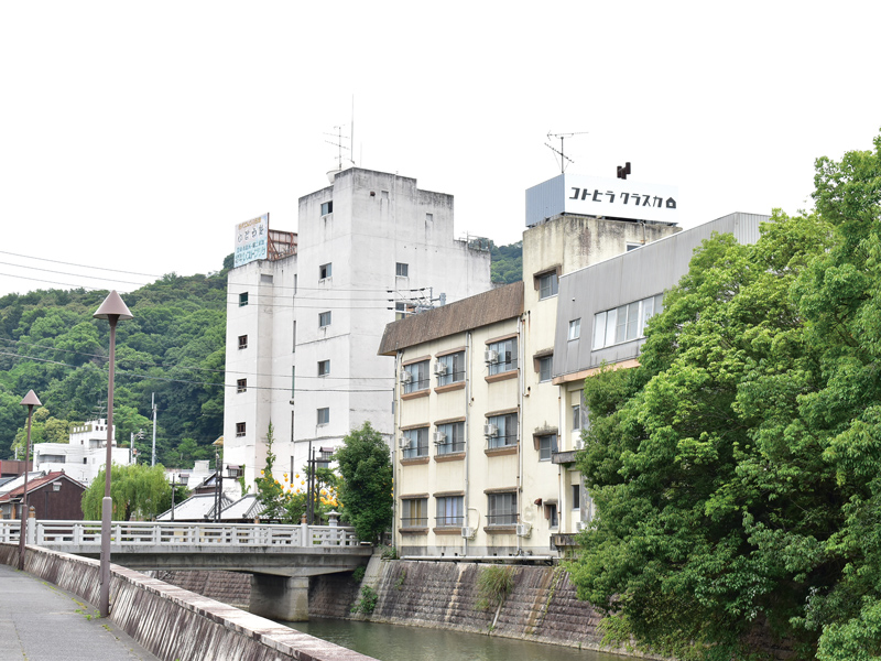『ホステル コトヒラクラスカ』中長期の宿泊が可能な“滞在型ホテル”が琴平町に誕生！【香川県仲多度郡琴平町】