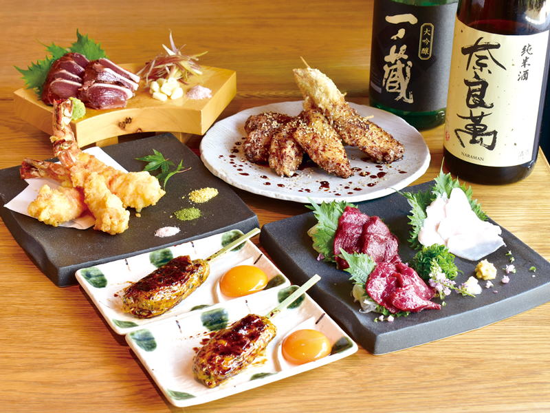 築150年の古民家の趣を感じる空間で美食を堪能