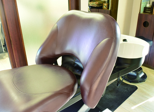 透明感のあるカラーに定評のある『kuu』が移転OPEN！